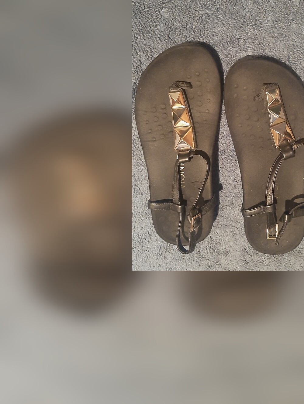 Vionic Black Studded T-Strap Sandals